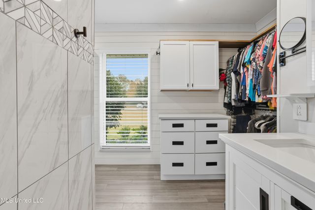 14247 N Swan Road, Gulfport, MS 39503