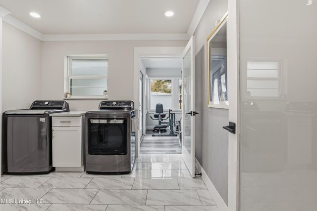 14247 N Swan Road, Gulfport, MS 39503