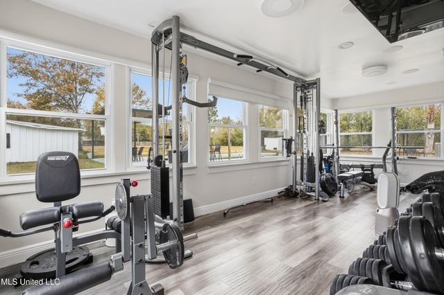 14247 N Swan Road, Gulfport, MS 39503