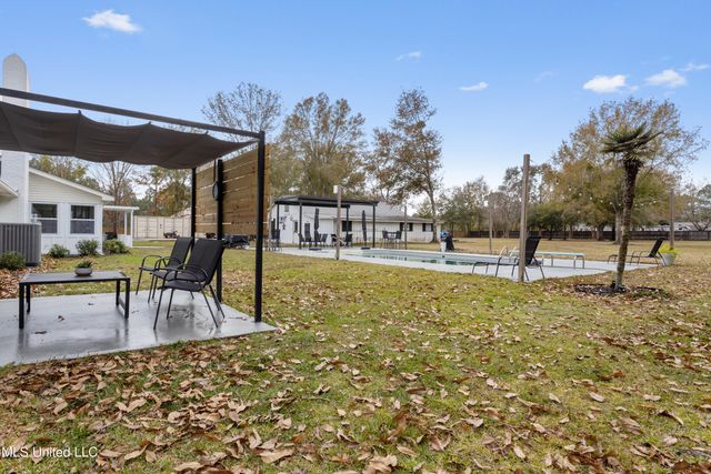 14247 N Swan Road, Gulfport, MS 39503