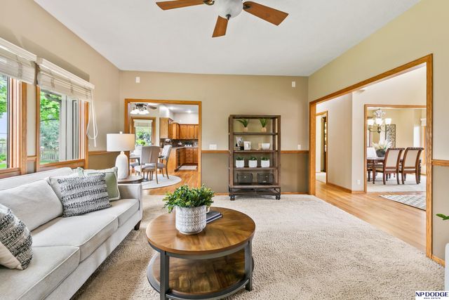 4304 N 139 Avenue, Omaha, NE 68164