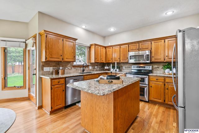 4304 N 139 Avenue, Omaha, NE 68164