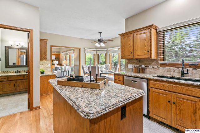 4304 N 139 Avenue, Omaha, NE 68164
