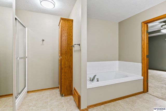 4304 N 139 Avenue, Omaha, NE 68164