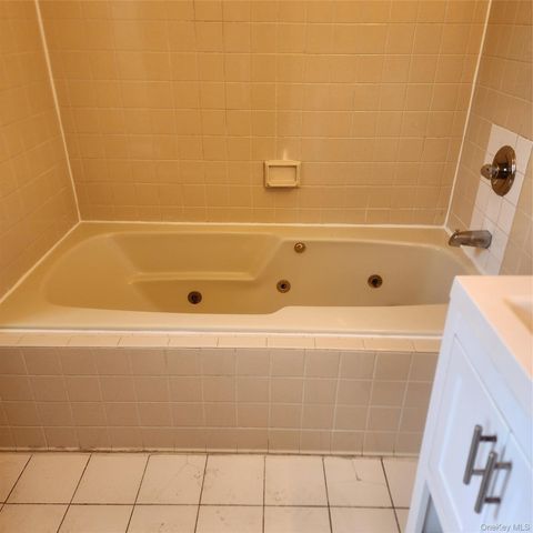 23 Orchard Street 1st Floor, Mount Vernon, NY 10552