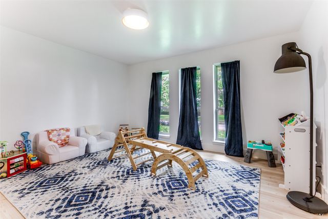 7637 La Risa Drive, Dallas, TX 75248