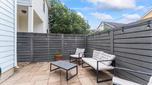 4439 Spencer Street, Houston, TX 77007