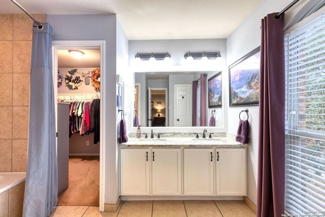 13814 Chevy Oak, San Antonio, TX 78247