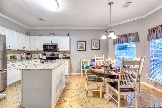 13814 Chevy Oak, San Antonio, TX 78247