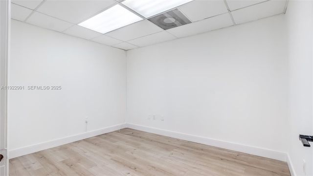 8500 NW 30th Ter, Doral, FL 33122