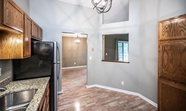 3590 Blue Jay Way 201, Eagan, MN 55123