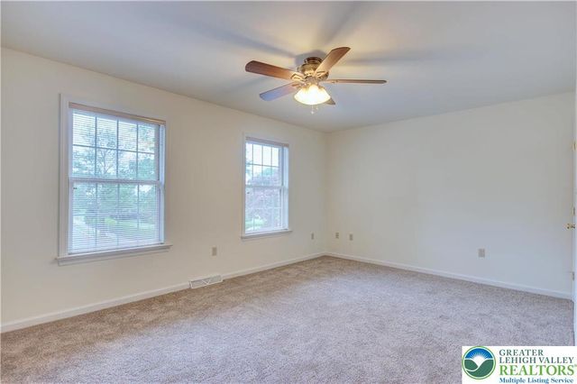 1057 Decatur Street, Bethlehem City, PA 18017