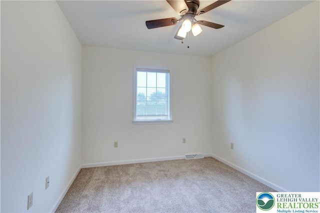 1057 Decatur Street, Bethlehem City, PA 18017