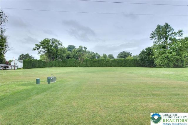 1057 Decatur Street, Bethlehem City, PA 18017