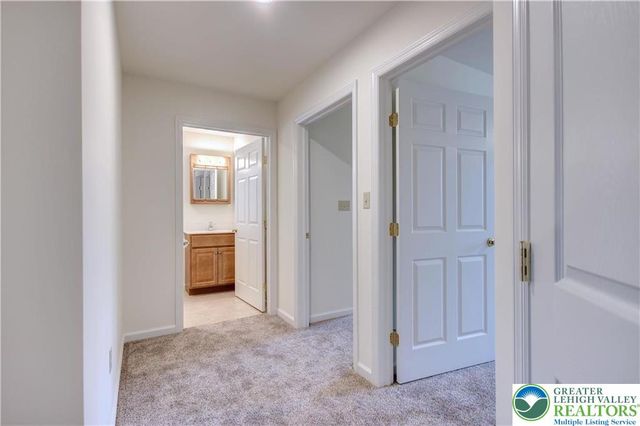 1057 Decatur Street, Bethlehem City, PA 18017