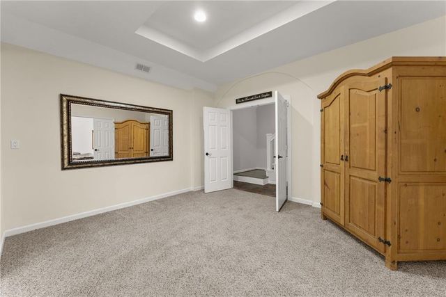 9220 Mainsail Drive, Gainesville, GA 30506