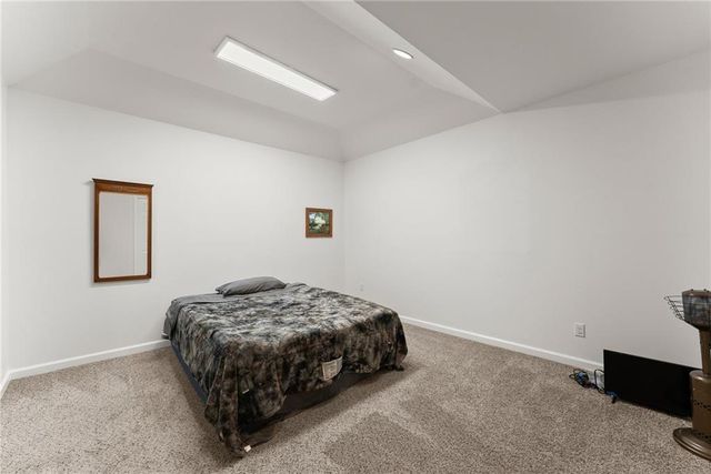 9220 Mainsail Drive, Gainesville, GA 30506