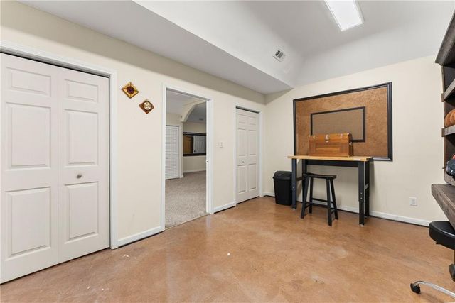 9220 Mainsail Drive, Gainesville, GA 30506