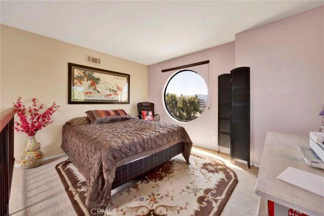 456 E San Jose Avenue B, Burbank, CA 91501
