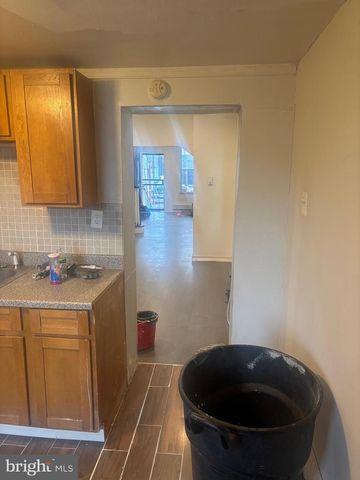 4007 N MARSHALL ST, Philadelphia, PA 19140