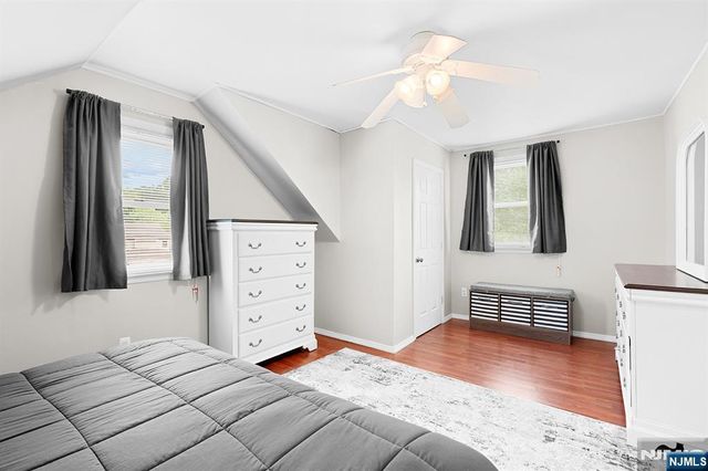 3 Roy Avenue, Bloomingdale, NJ 07403