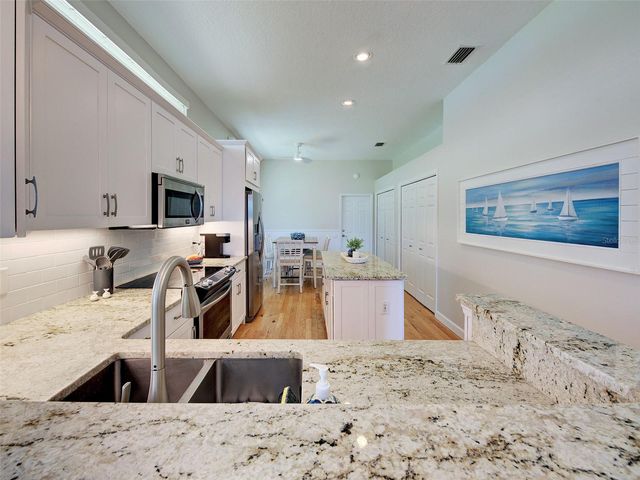 311 LANSBROOK DRIVE, Venice, FL 34292