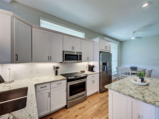 311 LANSBROOK DRIVE, Venice, FL 34292