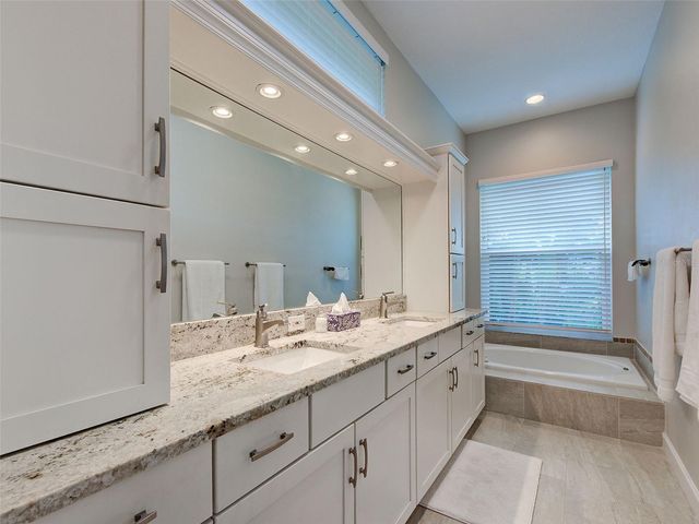 311 LANSBROOK DRIVE, Venice, FL 34292