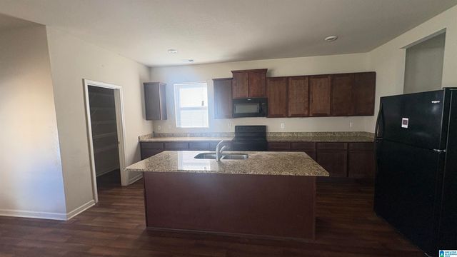 685 CLOVER CIRCLE, Springville, AL 35146