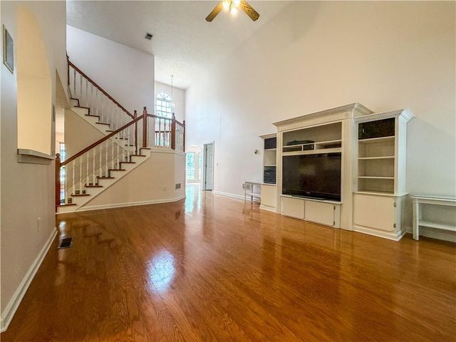1202 Kaylyn Court NW, Kennesaw, GA 30152
