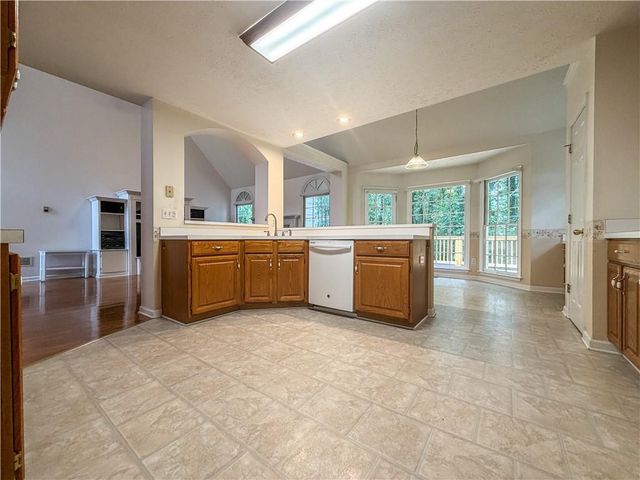 1202 Kaylyn Court NW, Kennesaw, GA 30152