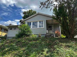 935 Norway Avenue, Huntington, WV 25705