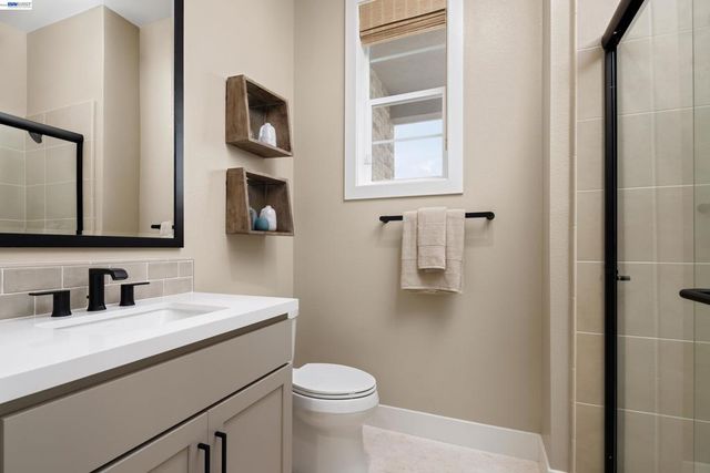 3851 3851 Hereford Road, Dublin, CA 94568