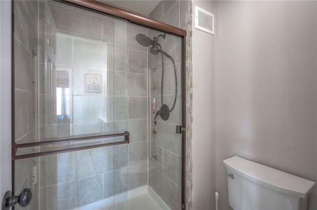 6719 W 147th Terrace, Overland Park, KS 66223