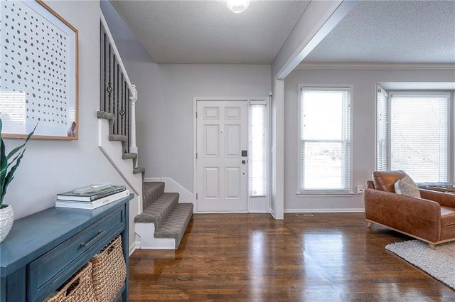 6719 W 147th Terrace, Overland Park, KS 66223