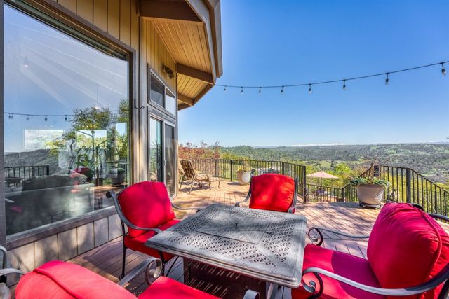 5161 Coyote Pass Rd, Shingle Springs, CA 95682