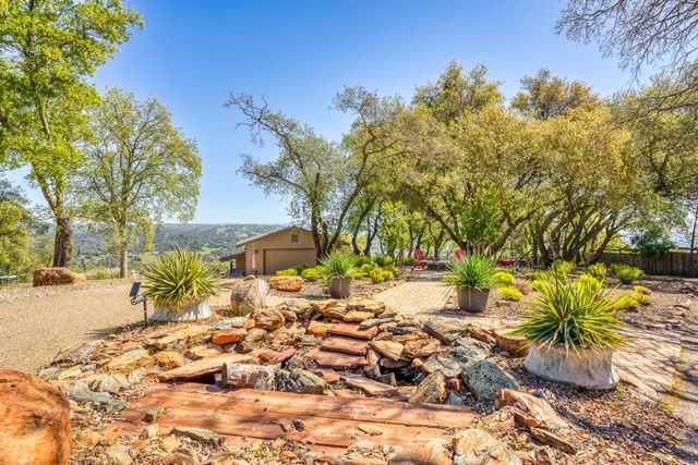 5161 Coyote Pass Rd, Shingle Springs, CA 95682