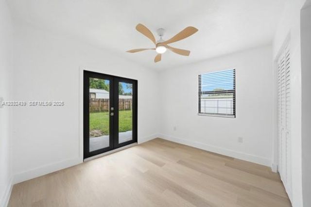 2520 NW 160th St, Miami Gardens, FL 33054
