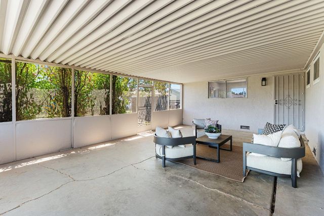 7577 Lemarsh Way, Sacramento, CA 95822