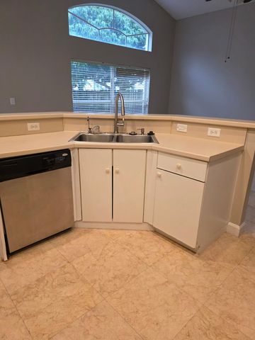 1350 NW 143rd Avenue, Pembroke Pines, FL 33028