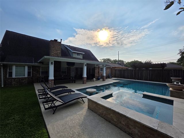 10807 Sagemeadow Lane, Houston, TX 77089