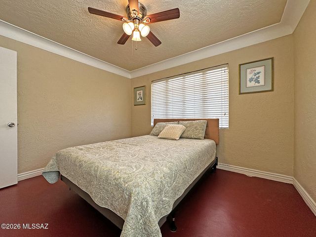 3018 E Seneca Street, Tucson, AZ 85716