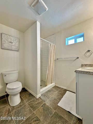 3018 E Seneca Street, Tucson, AZ 85716