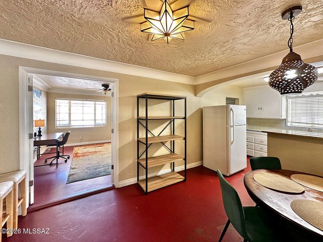 3018 E Seneca Street, Tucson, AZ 85716
