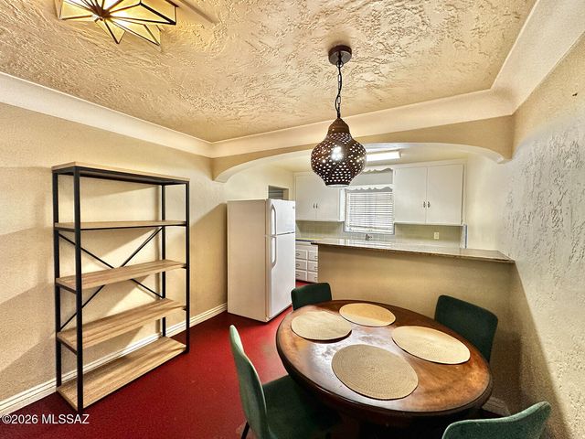 3018 E Seneca Street, Tucson, AZ 85716