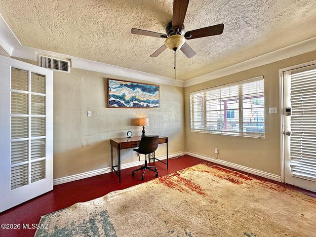 3018 E Seneca Street, Tucson, AZ 85716