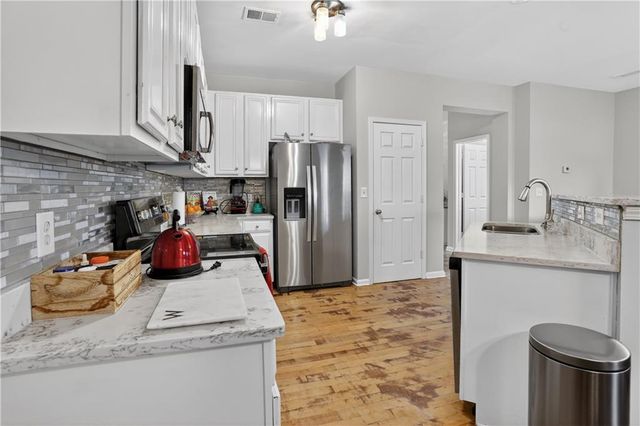 2555 Flat Shoals Road 1304, Atlanta, GA 30349