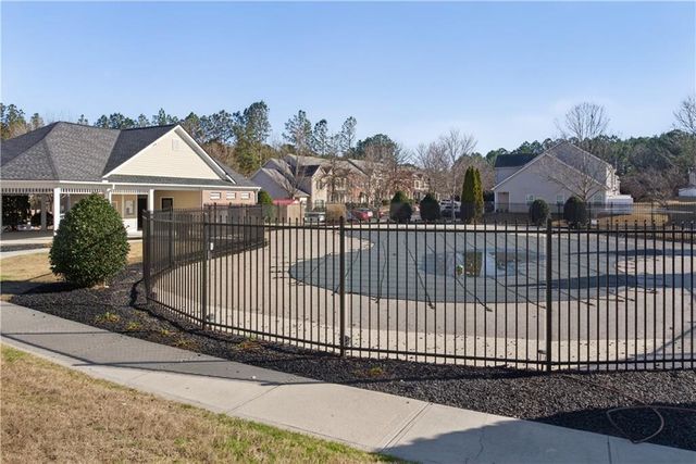 2555 Flat Shoals Road 1304, Atlanta, GA 30349