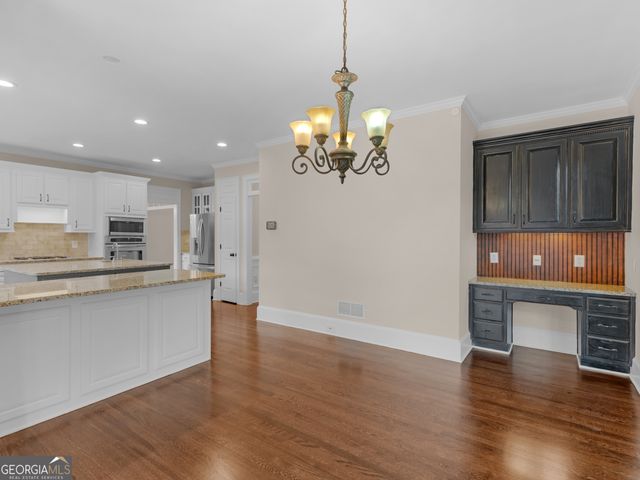 1524 Lake Cove, Atlanta, GA 30338