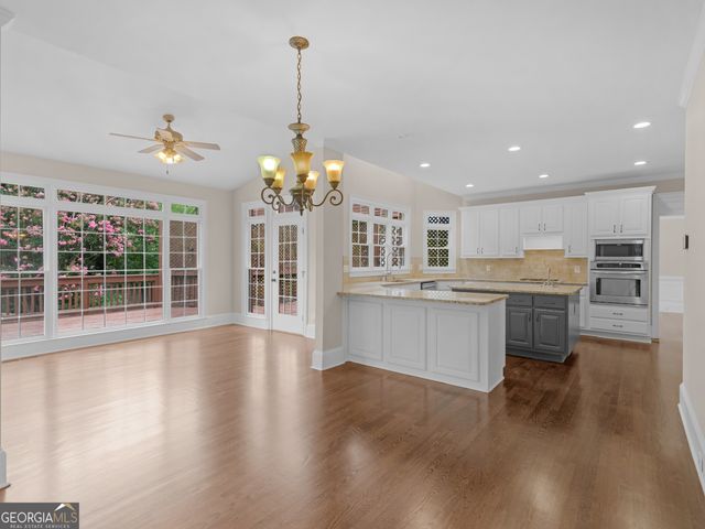 1524 Lake Cove, Atlanta, GA 30338